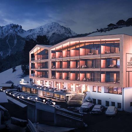 Kronplatz-Resort Berghotel Zirm Olang Εξωτερικό φωτογραφία