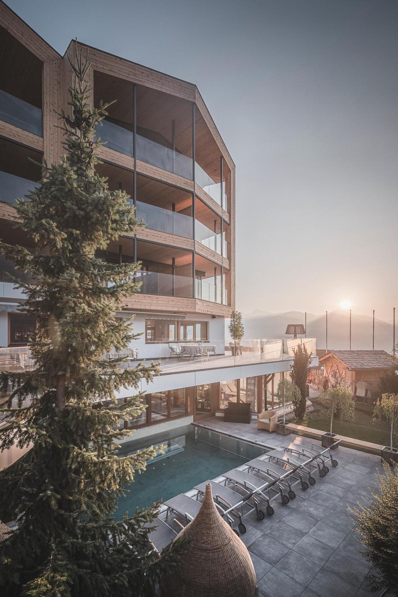 Kronplatz-Resort Berghotel Zirm Olang Εξωτερικό φωτογραφία